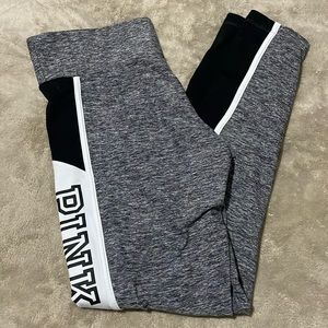 PINK Victoria’s Secret leggings